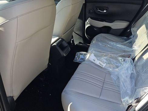 New 2027 Honda HR-V EX-L image 19