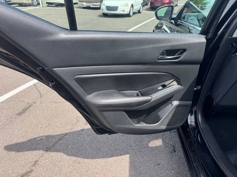 Used 2023 Nissan Altima 2.5 SV AWD/4WD image 31