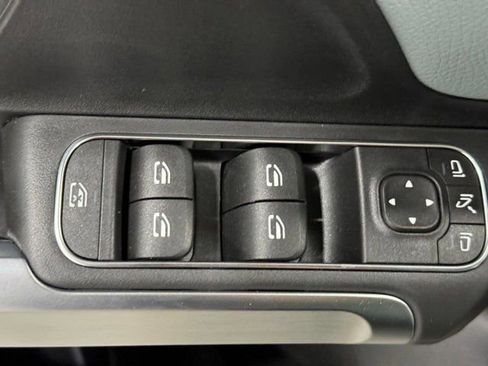 New 2026 Mercedes-Benz GLB 250 4MATIC image 28