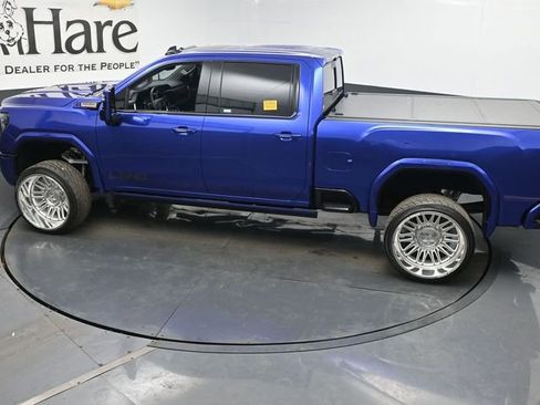 Used 2025 GMC Sierra 2500 Denali w/ Denali Reserve Package AWD/4WD image 56