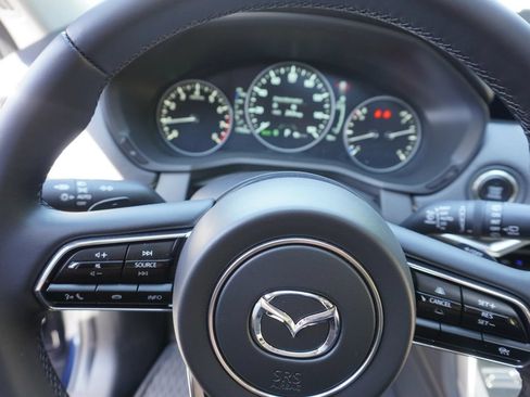Used 2025 MAZDA CX-90 3.3 Turbo w/ Preferred Package AWD/4WD image 12