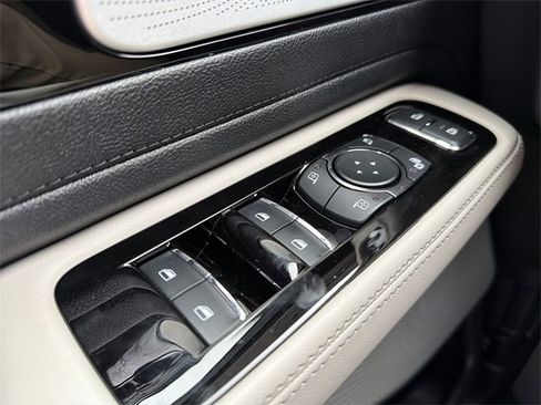 New 2026 Lincoln Aviator Reserve image 13