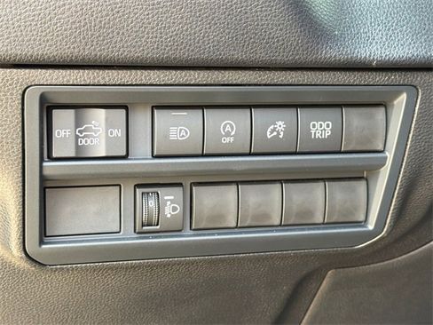 Used 2026 Toyota Tundra SR5 image 23