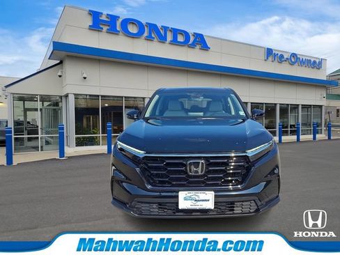 Used 2023 Honda CR-V EX-L image 2