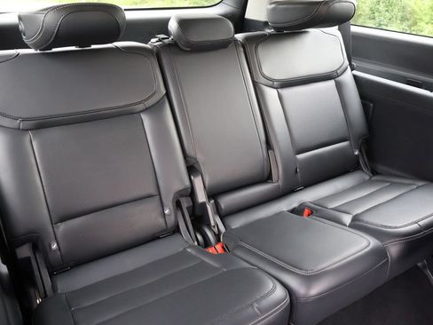 Certified 2025 Ford Expedition Max Platinum AWD/4WD image 14