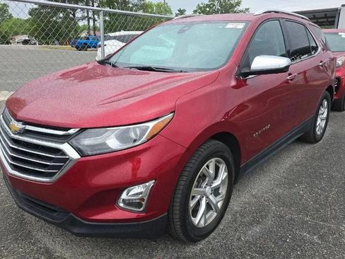Used 2021 Chevrolet Equinox Premier FWD image 1