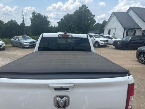 Used 2021 RAM 1500 Big Horn RWD image 10