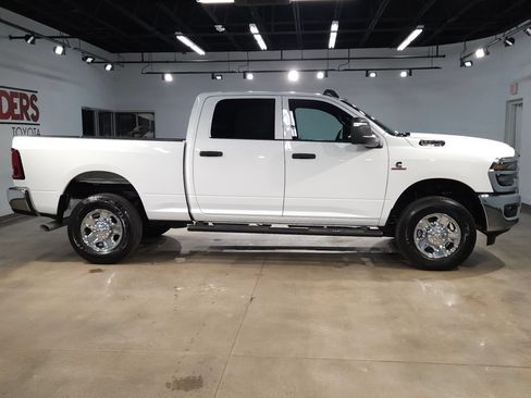 Used 2025 RAM 2500 Tradesman AWD/4WD image 8