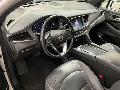 Used 2024 Buick Enclave Premium image 14