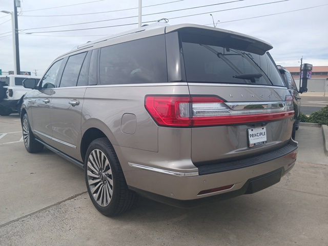 Used 2019 Lincoln Navigator L Reserve w/ Cargo Package AWD/4WD image 7