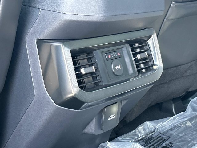 New 2026 Ford F250 Platinum AWD/4WD image 20