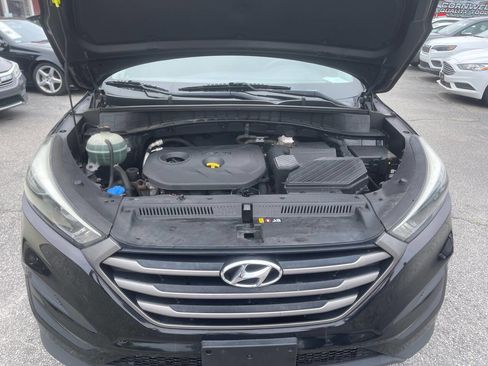 Used 2016 Hyundai Tucson SE FWD image 30