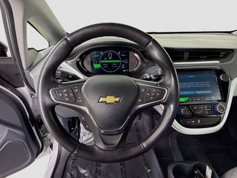Used 2020 Chevrolet Bolt LT image 11