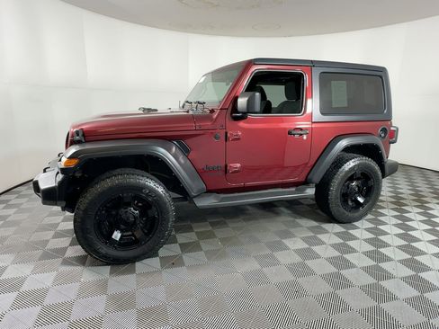 Used 2021 Jeep Wrangler Sport S image 2