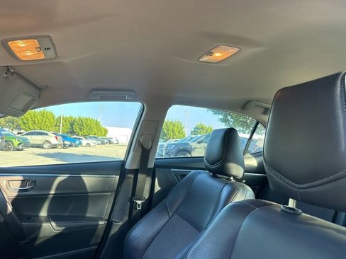 Used 2015 Toyota Corolla S image 30