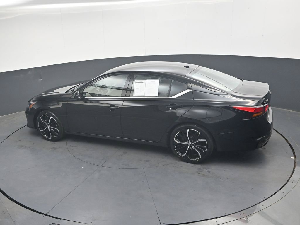 Certified 2024 Nissan Altima 2.5 SR FWD image 29