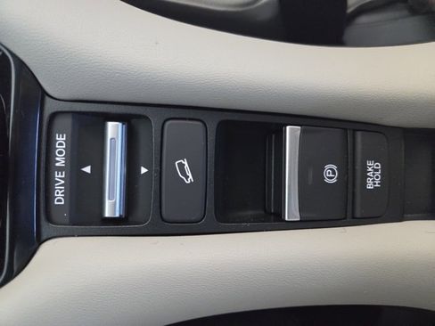 New 2026 Honda HR-V LX image 45