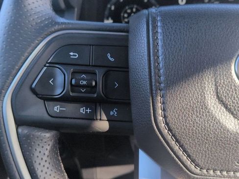 Certified 2025 Toyota 4Runner Limited image 18