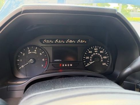 Used 2019 Ford F150 XL w/ Equipment Group 101A Mid RWD image 3