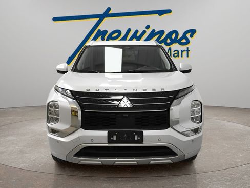 Used 2022 Mitsubishi Outlander SEL image 4