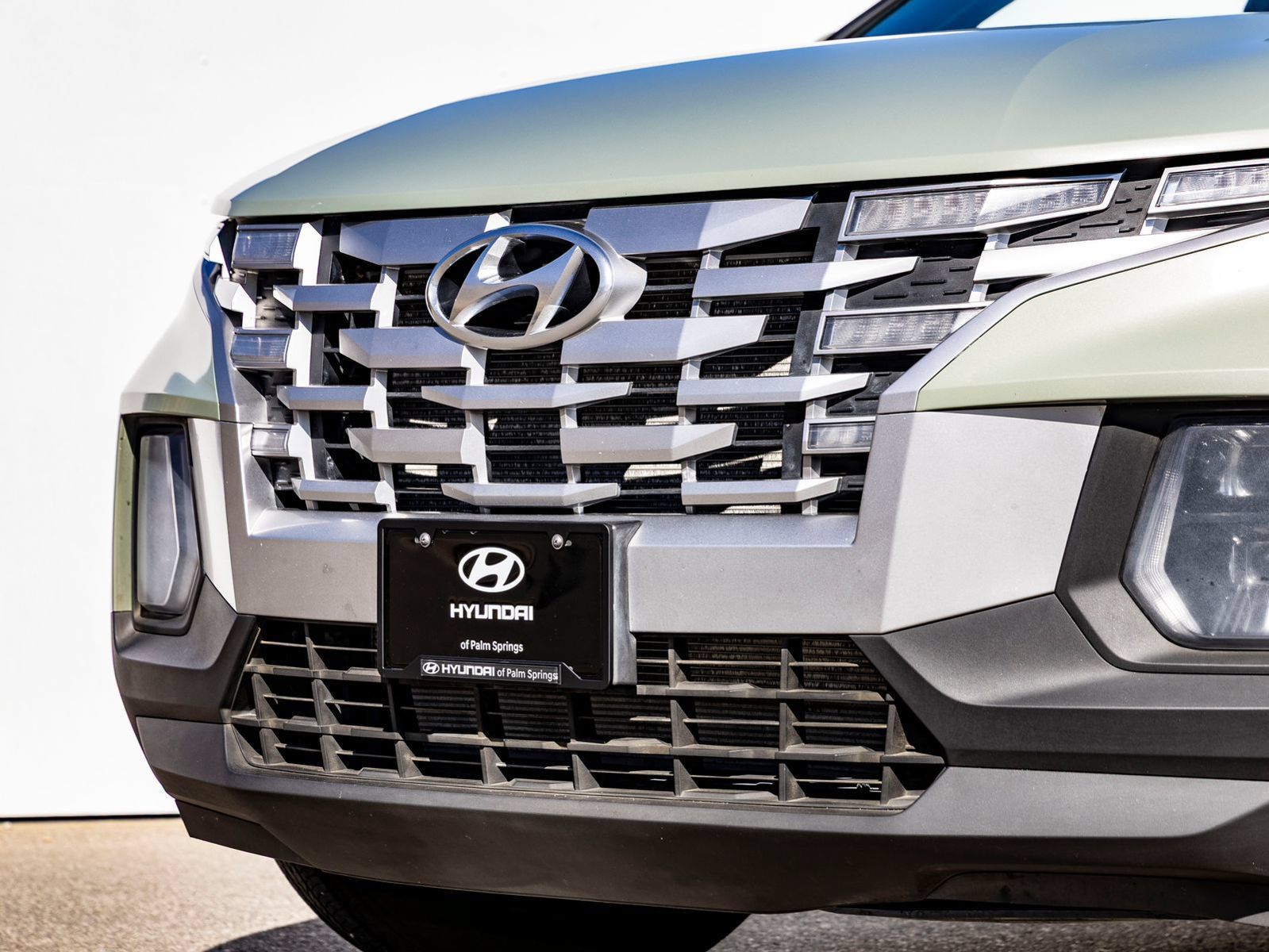 Used 2024 Hyundai Santa Cruz SEL FWD image 3