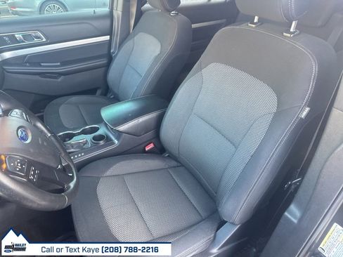 Used 2017 Ford Explorer XLT w/ Equipment Group 201A image 13