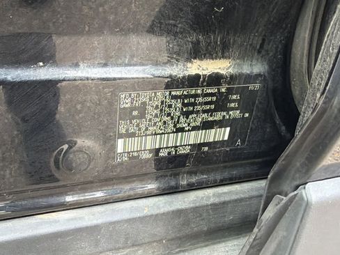 Used 2024 Toyota RAV4 Adventure image 21