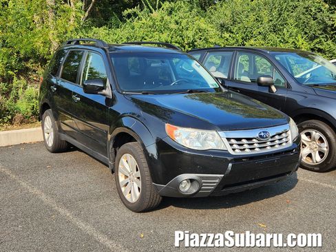 Used 2013 Subaru Forester 2.5X Limited AWD/4WD image 1