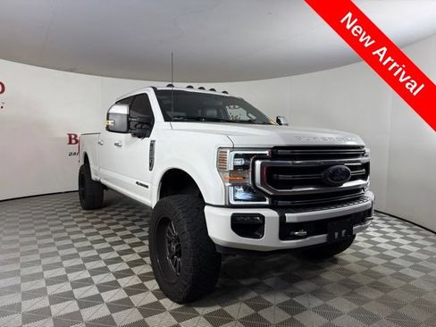 Used 2022 Ford F250 Platinum w/ FX4 Off-Road Package AWD/4WD image 1