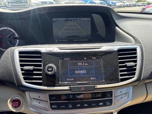 Used 2015 Honda Accord EX-L image 13