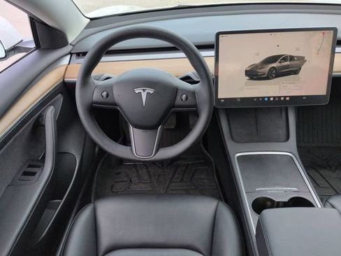 Used 2022 Tesla Model 3 Long Range AWD/4WD image 14