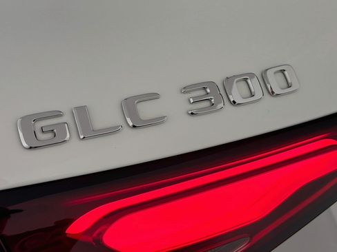 Certified 2026 Mercedes-Benz GLC 300 image 10