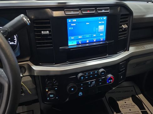 Used 2024 Ford F250 XL w/ 360-Degree Camera Package image 30