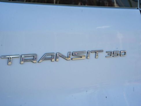 Used 2015 Ford Transit 350 XLT image 10