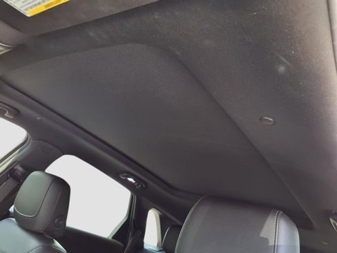 Certified 2022 Cadillac XT5 Premium Luxury image 14