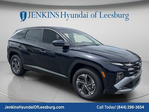 New 2026 Hyundai Tucson Blue SE AWD/4WD image 1
