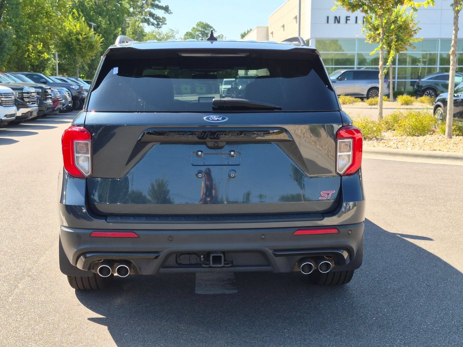 Used 2023 Ford Explorer ST w/ Equipment Group 401A AWD/4WD image 4