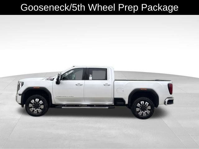 Used 2025 GMC Sierra 2500 Denali AWD/4WD image 5