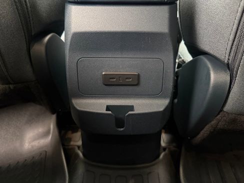 Used 2025 Ford Maverick XLT image 14