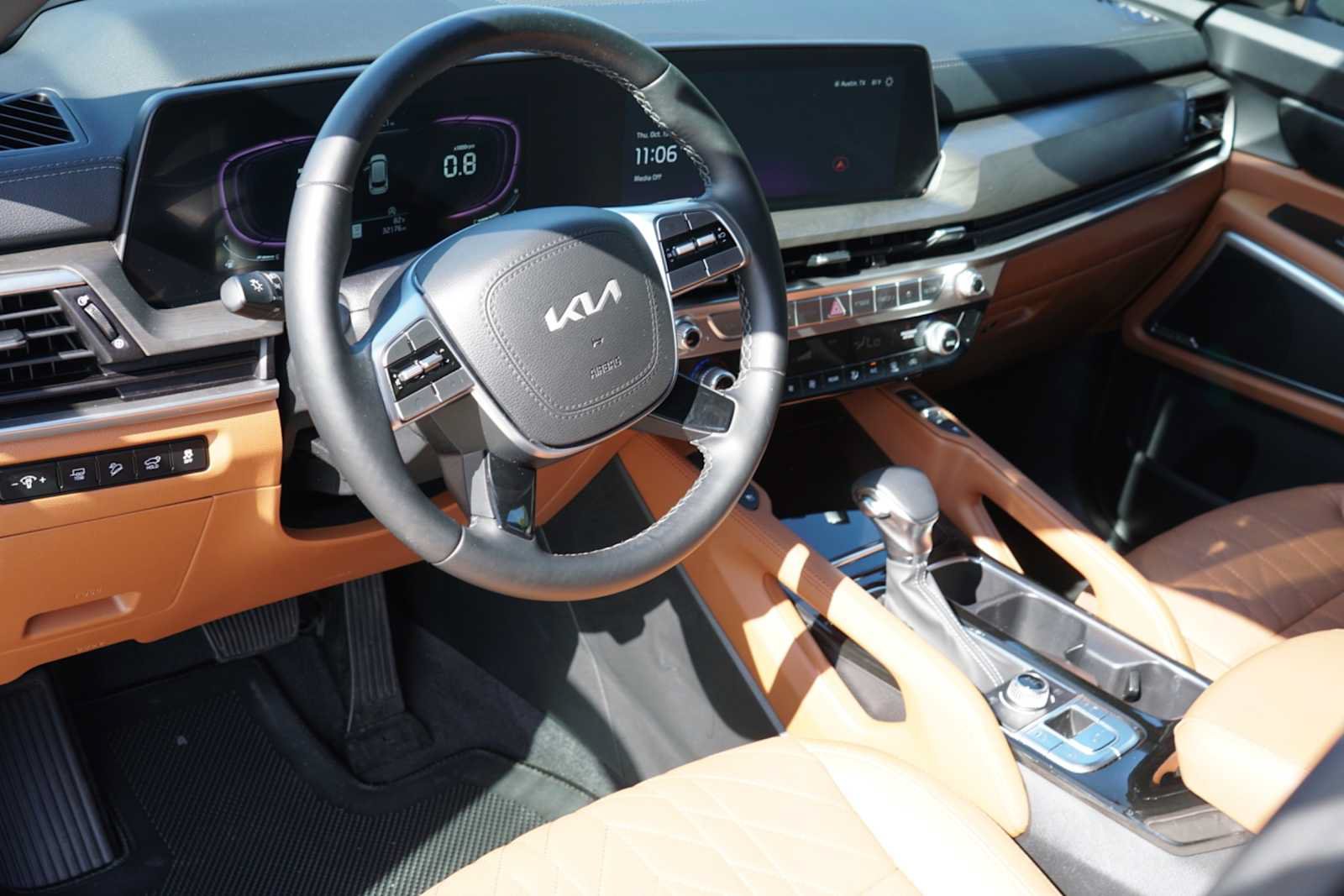 Certified 2025 Kia Telluride AWD image 7