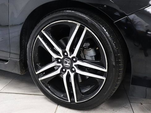 Used 2017 Honda Accord Sport image 42
