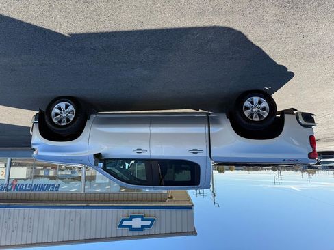 Used 2020 Chevrolet Silverado 1500 LT w/ Convenience Package image 6