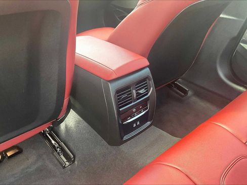 Used 2024 BMW M340i xDrive w/ Premium Package image 28