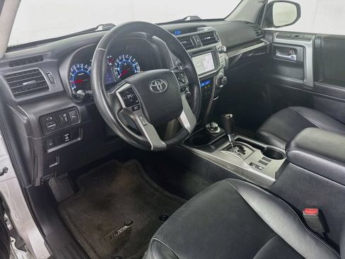 Used 2014 Toyota 4Runner Limited AWD/4WD image 9