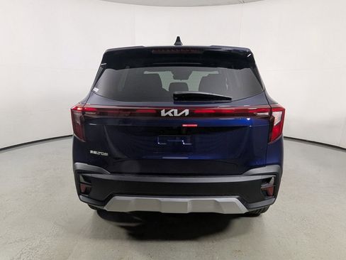 New 2026 Kia Seltos LX image 6