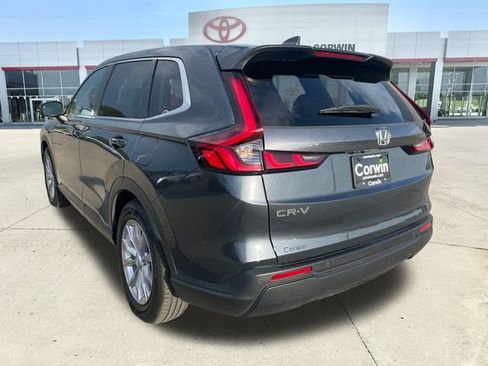 Used 2025 Honda CR-V EX-L image 3