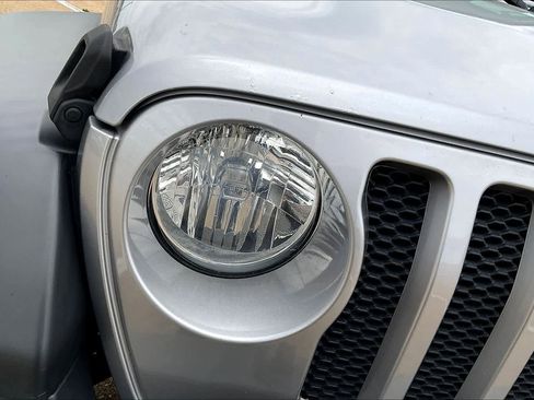 Used 2019 Jeep Wrangler Unlimited Sport S image 30