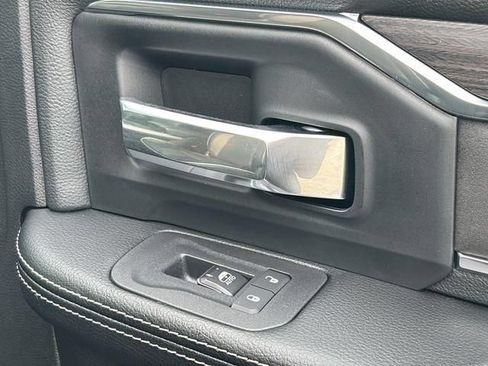 New 2026 RAM 2500 Laramie w/ Night Edition AWD/4WD image 42