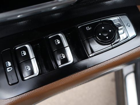 Used 2020 Kia Telluride SX w/ SX Prestige Package image 29