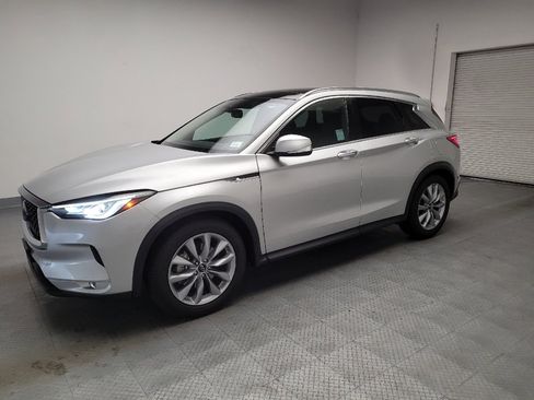 Used 2020 INFINITI QX50 Luxe FWD image 2